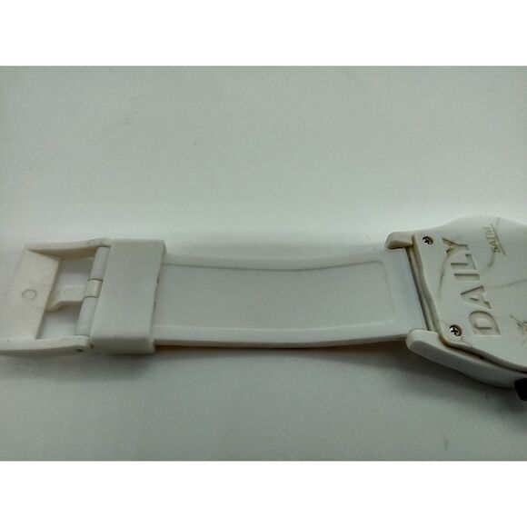 Neff Daily Parrots Watch Vintage RN129493 - Picture 9 of 14